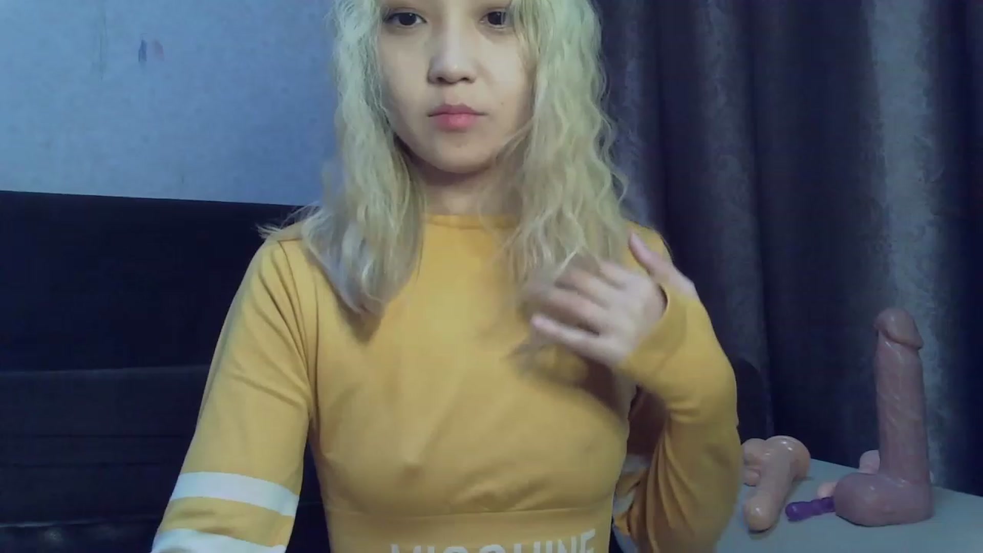 Gallery image thumbnail from SchoolGirl_69's myfreecams stream on, 07/06/2023, 11:22 image 15 of 20
