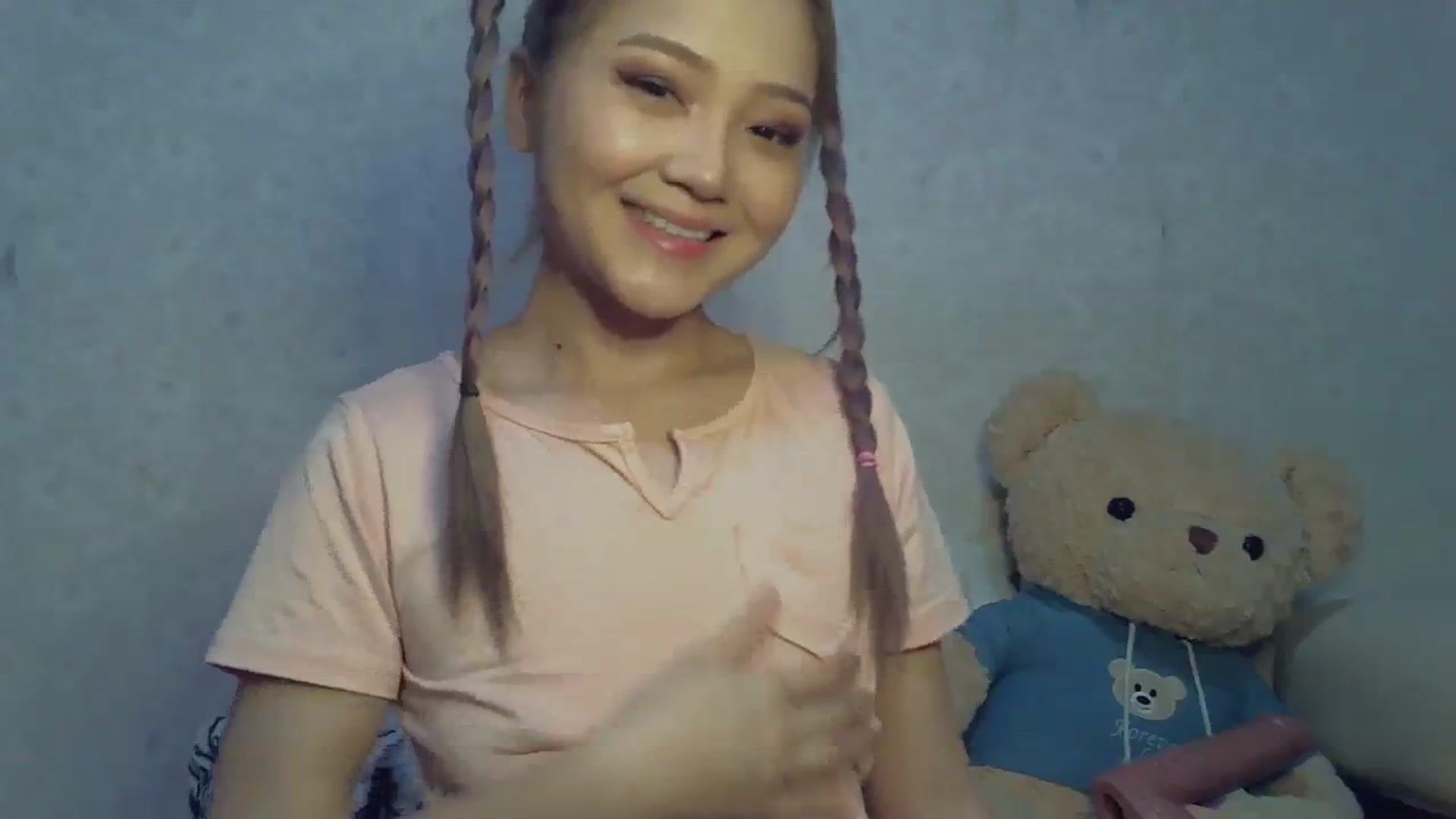 Gallery image thumbnail from School_Babe's myfreecams stream on, 03/13/2024, 11:12 image 12 of 20