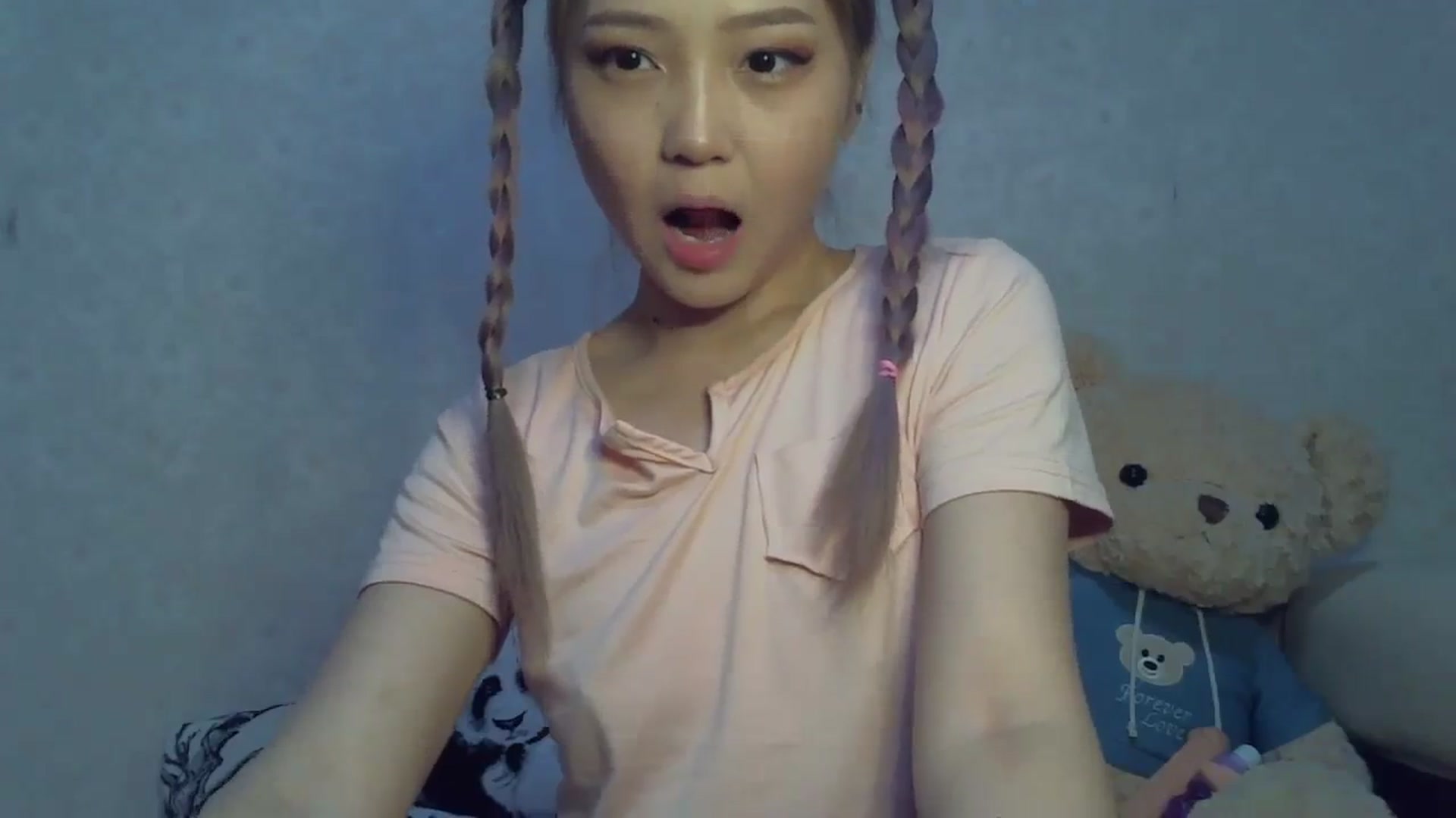 Gallery image thumbnail from School_Babe's myfreecams stream on, 03/13/2024, 11:12 image 19 of 20