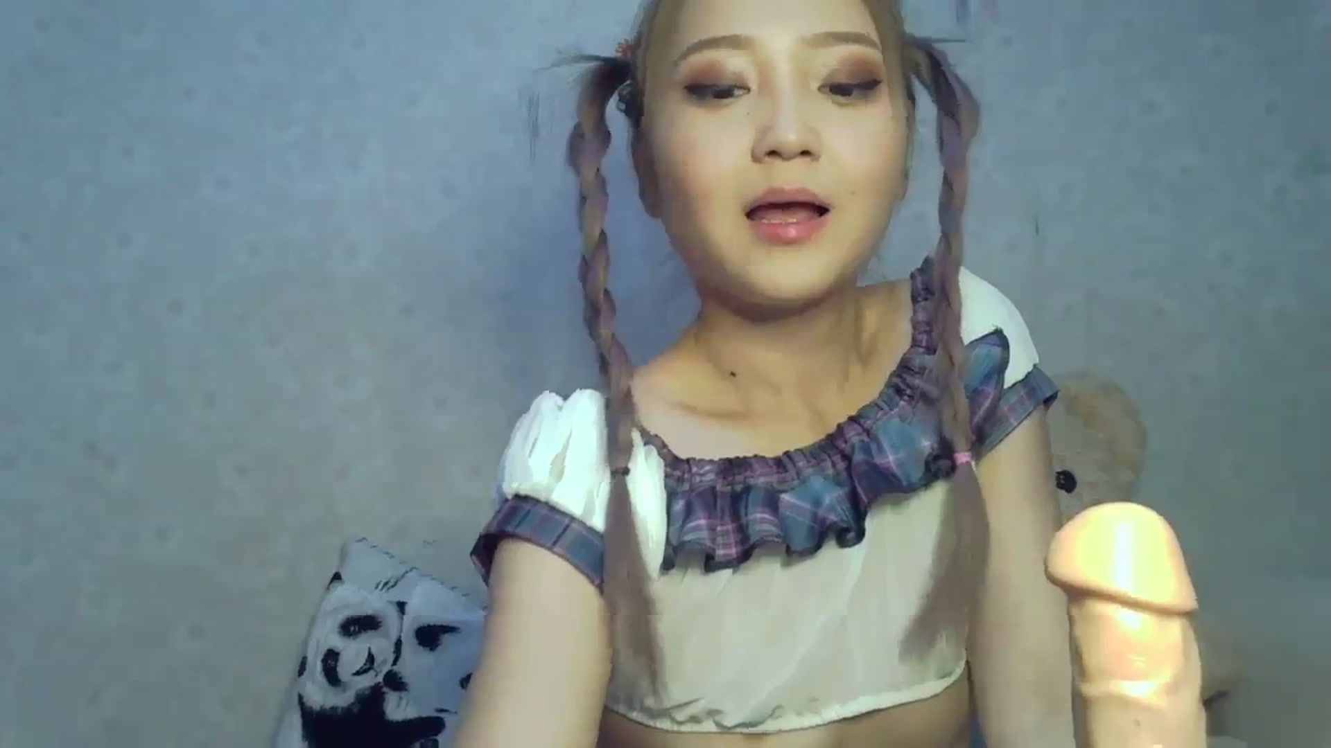 Gallery image thumbnail from School_Babe's myfreecams stream on, 03/15/2024, 16:35 image 12 of 20