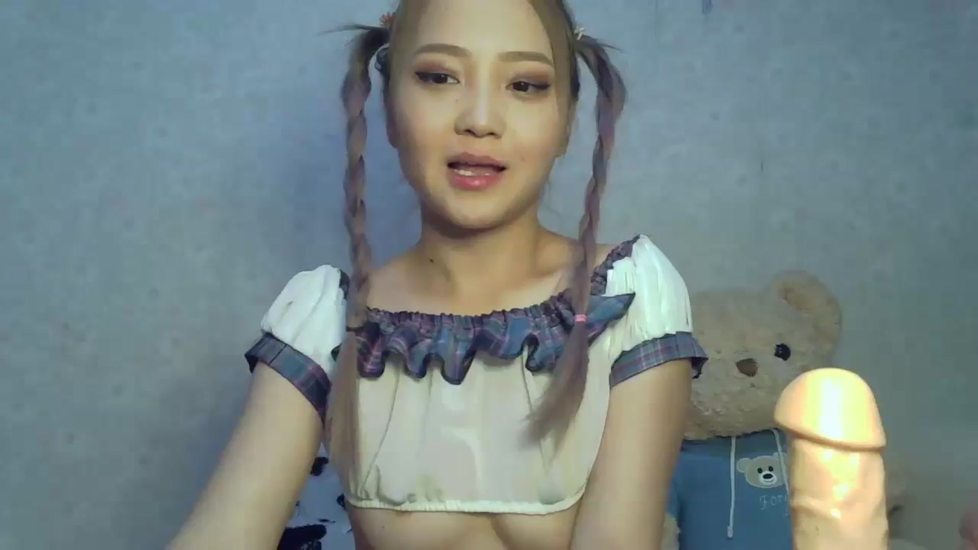 Gallery image thumbnail from School_Babe's myfreecams stream on, 03/15/2024, 16:35 image 13 of 20