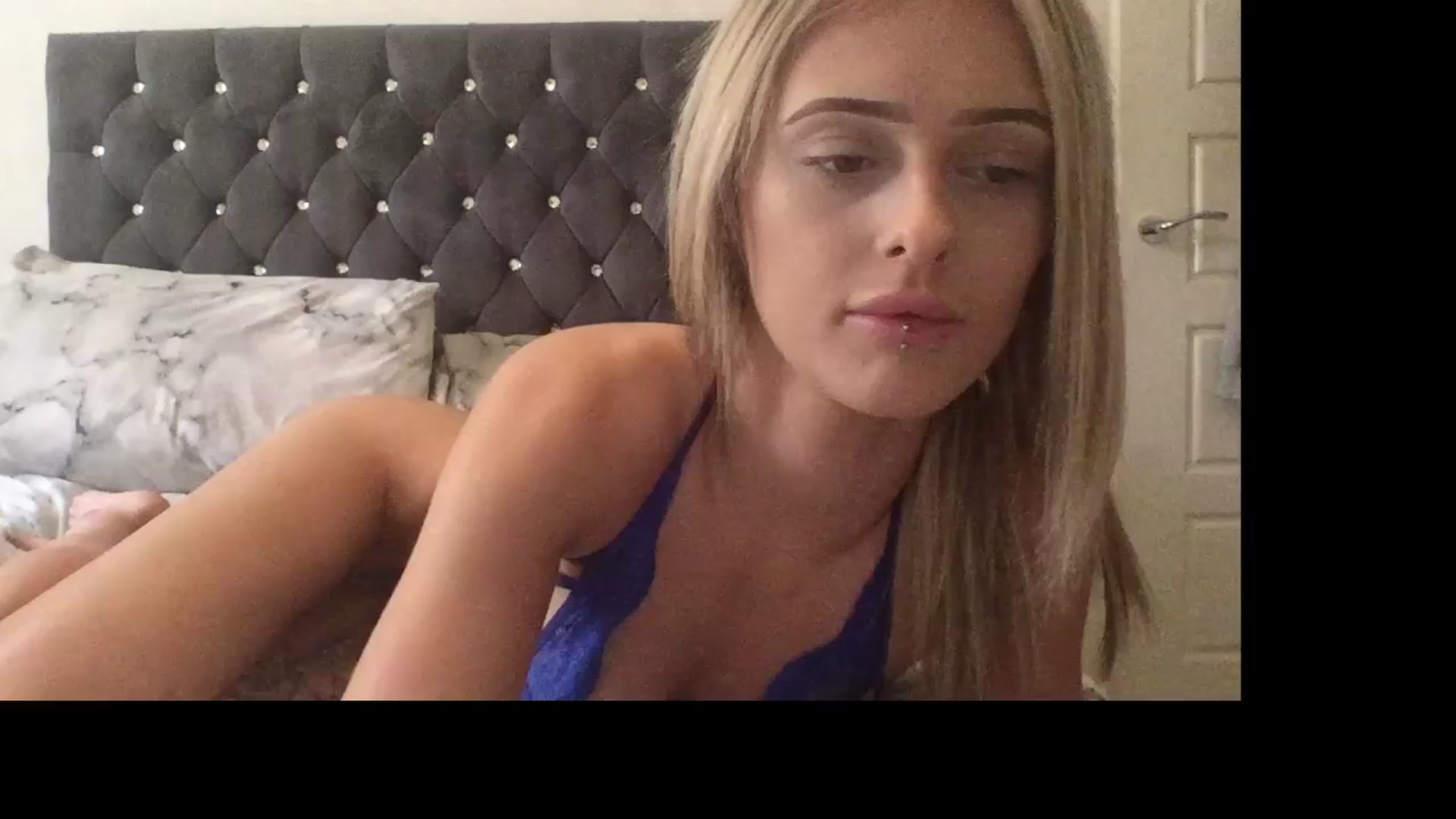 Gallery image thumbnail from Schoolgirl20's myfreecams stream on, 03/27/2024, 11:00 image 18 of 20