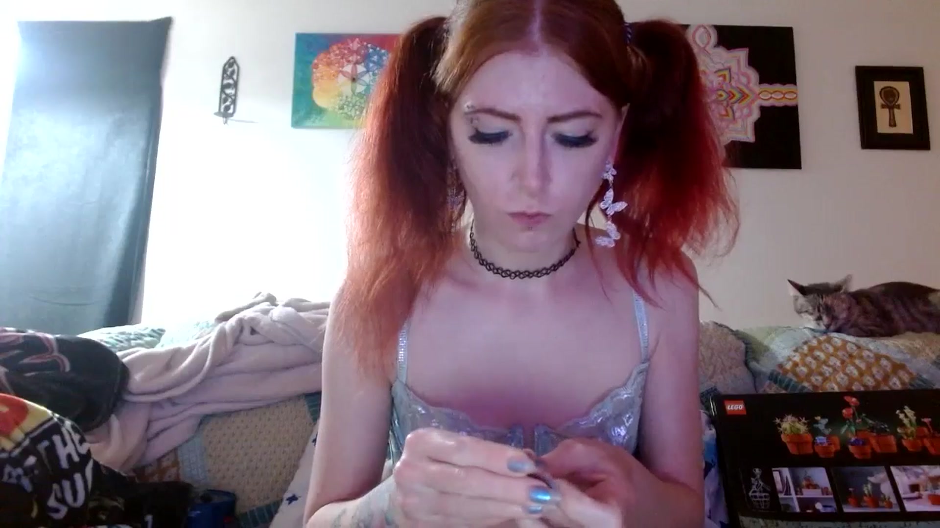Gallery image thumbnail from SchuylarWitch's myfreecams stream on, 05/19/2025, 05:37 image 13 of 20