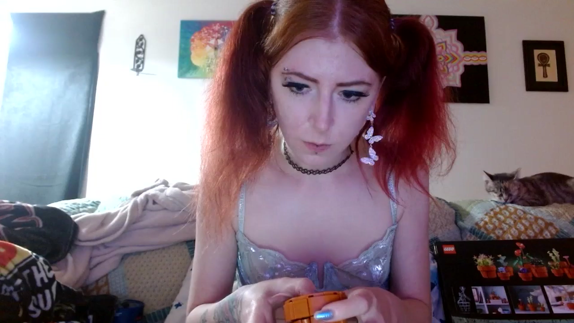 Gallery image thumbnail from SchuylarWitch's myfreecams stream on, 05/19/2025, 05:37 image 11 of 20