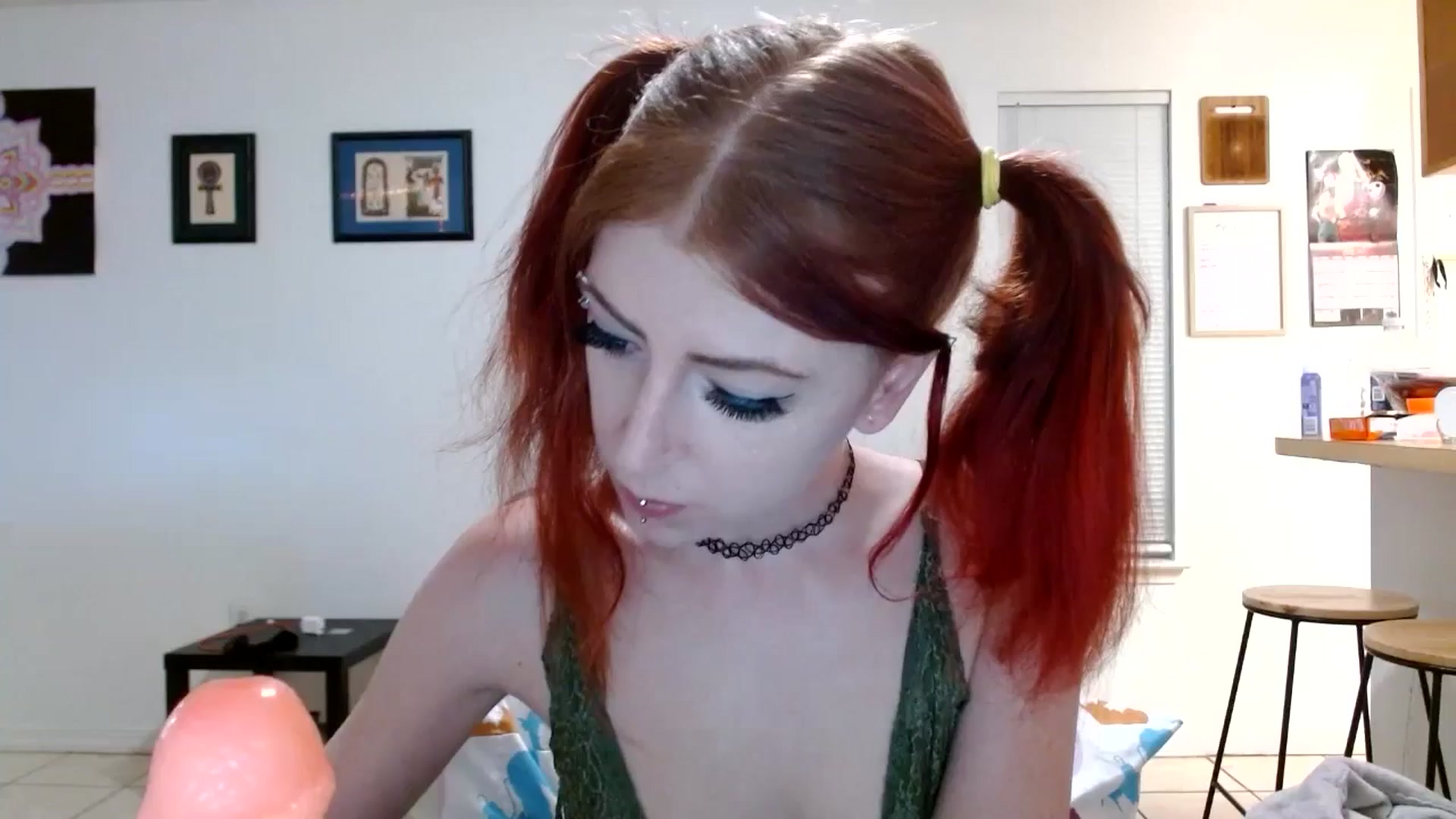 Gallery image thumbnail from SchuylarWitch's myfreecams stream on, 06/09/2025, 24:56 image 1 of 20