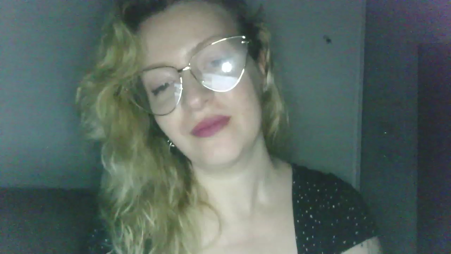 Gallery image thumbnail from ScorpioV's myfreecams stream on, 04/26/2023, 23:32 image 2 of 20