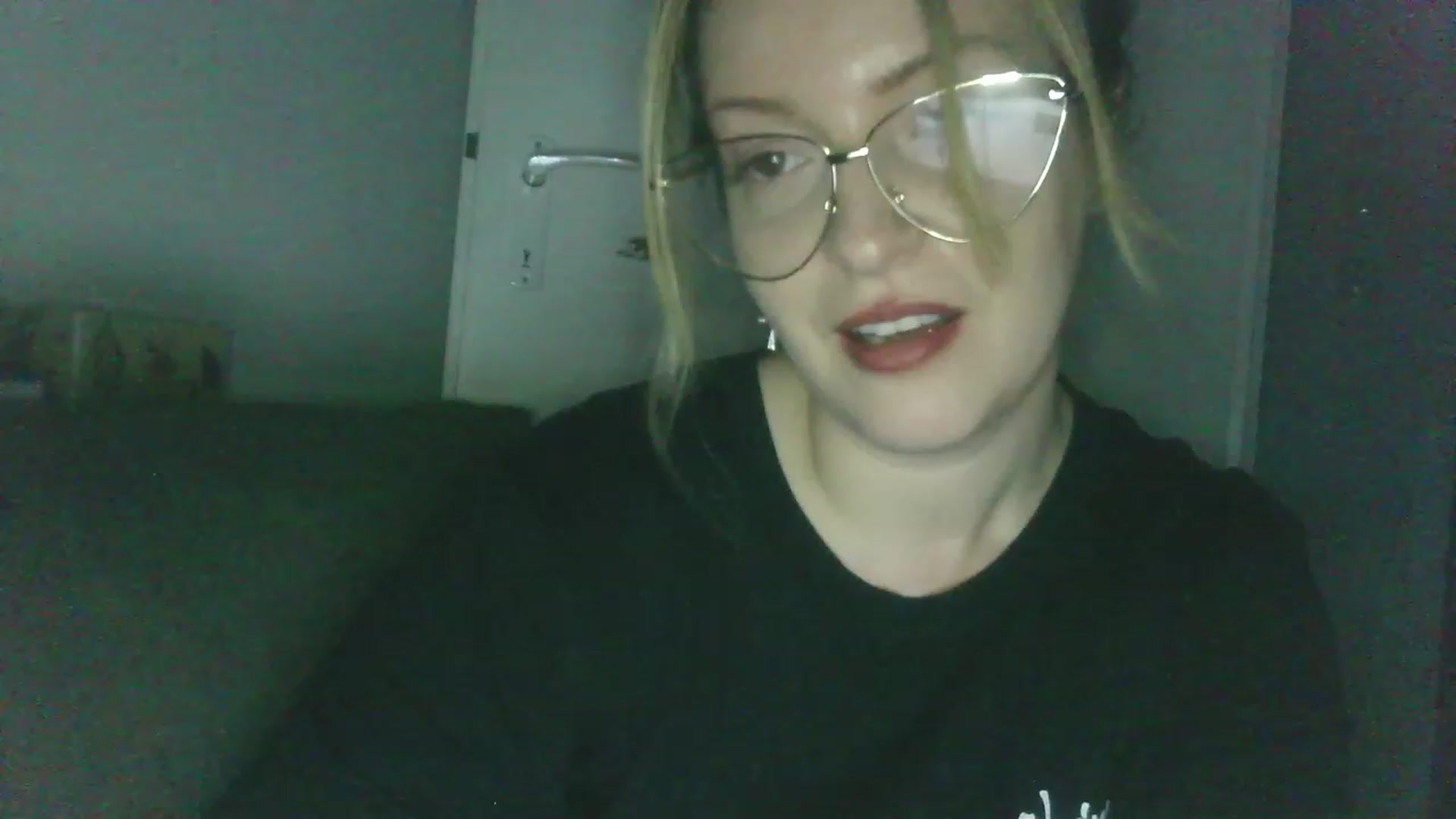 Gallery image thumbnail from ScorpioV's myfreecams stream on, 05/07/2023, 22:58 image 9 of 20