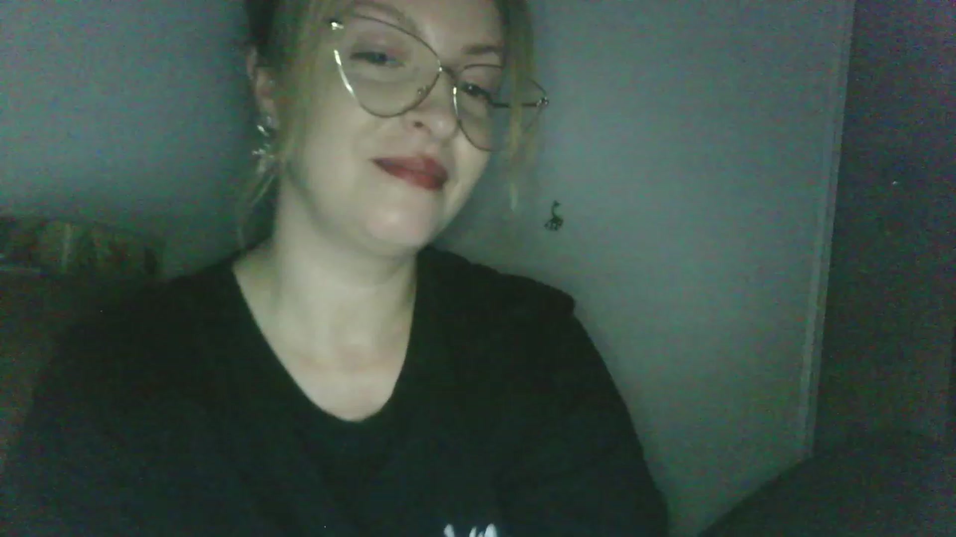 Gallery image thumbnail from ScorpioV's myfreecams stream on, 05/07/2023, 22:58 image 16 of 20