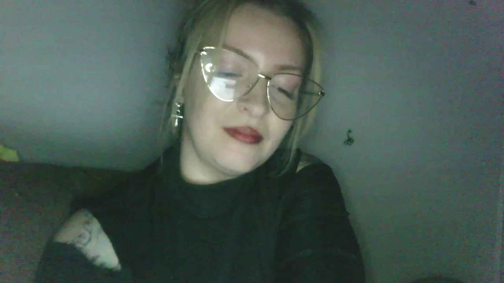 Gallery image thumbnail from ScorpioV's myfreecams stream on, 05/11/2023, 22:15 image 9 of 20