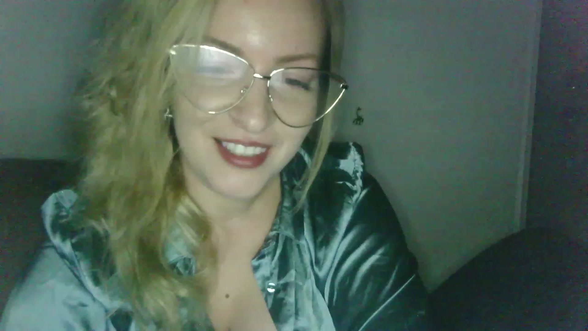 Gallery image thumbnail from ScorpioV's myfreecams stream on, 05/14/2023, 22:41 image 5 of 20