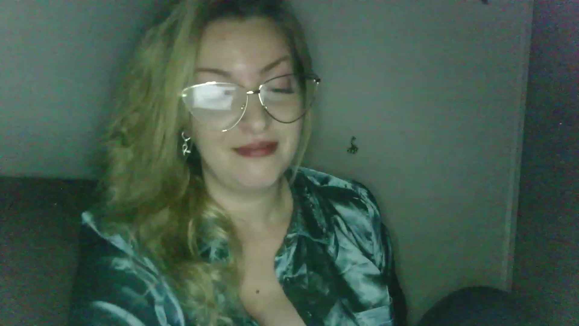 Gallery image thumbnail from ScorpioV's myfreecams stream on, 05/14/2023, 22:41 image 4 of 20