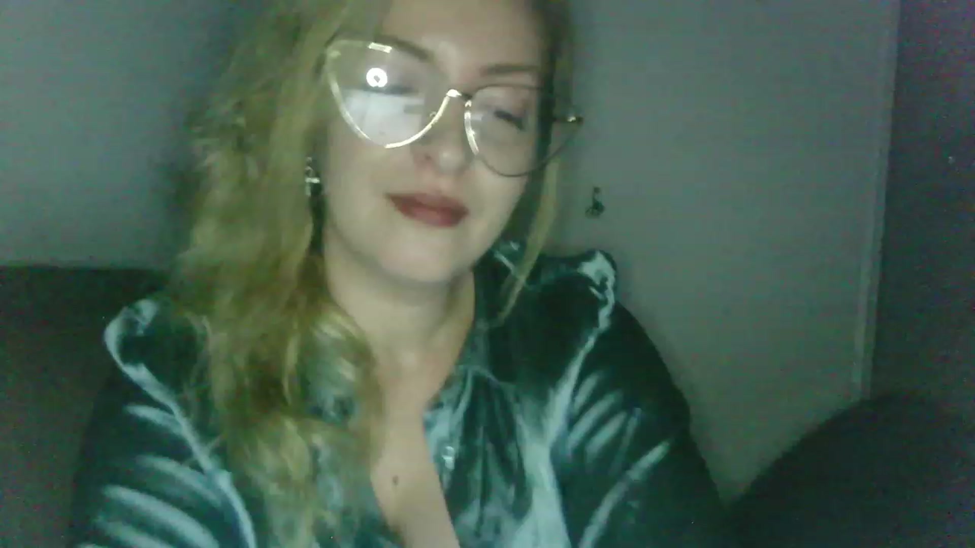 Gallery image thumbnail from ScorpioV's myfreecams stream on, 05/14/2023, 22:41 image 3 of 20