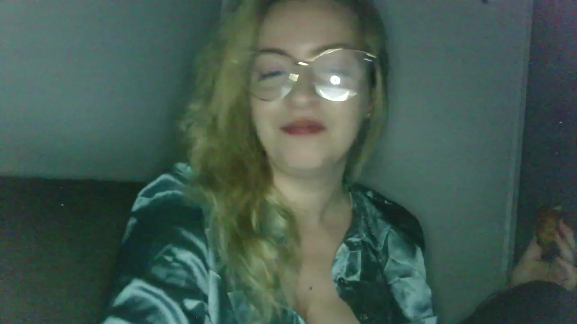 Gallery image thumbnail from ScorpioV's myfreecams stream on, 05/14/2023, 22:41 image 14 of 20