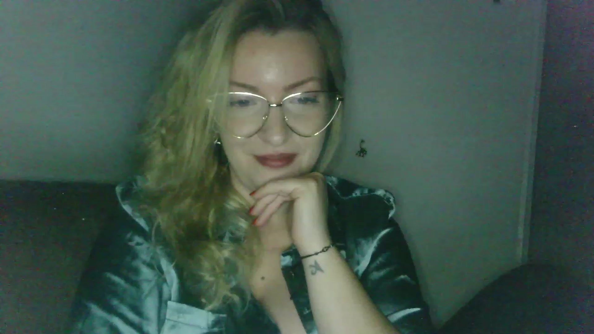 Gallery image thumbnail from ScorpioV's myfreecams stream on, 05/14/2023, 22:41 image 2 of 20