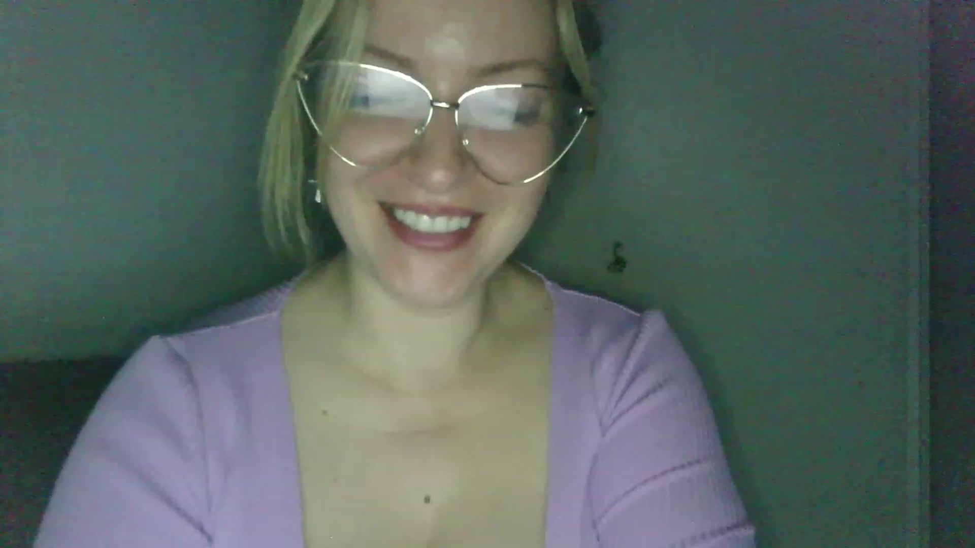 Gallery image thumbnail from ScorpioV's myfreecams stream on, 05/15/2023, 23:49 image 2 of 20