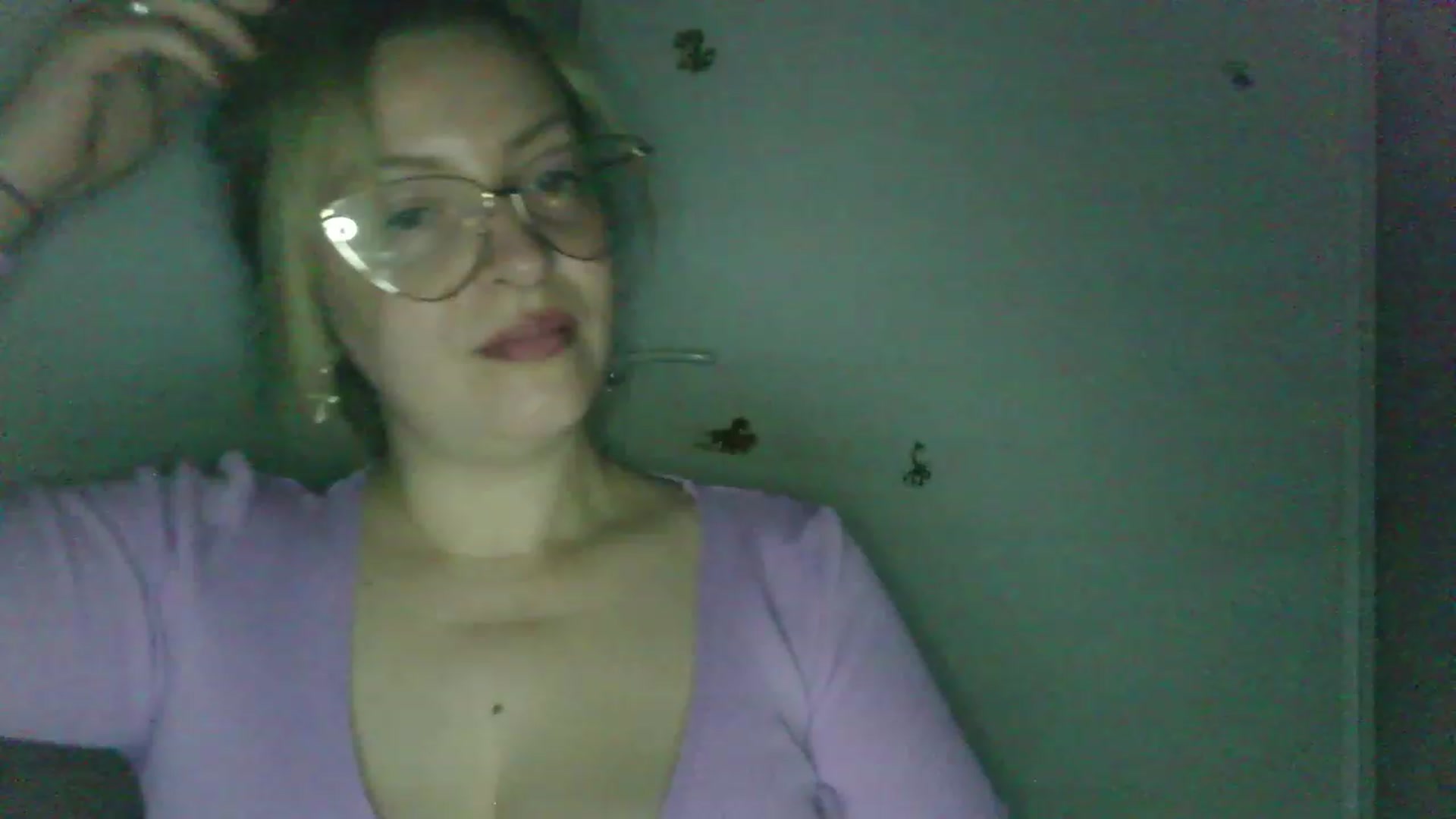 Gallery image thumbnail from ScorpioV's myfreecams stream on, 05/15/2023, 23:49 image 6 of 20