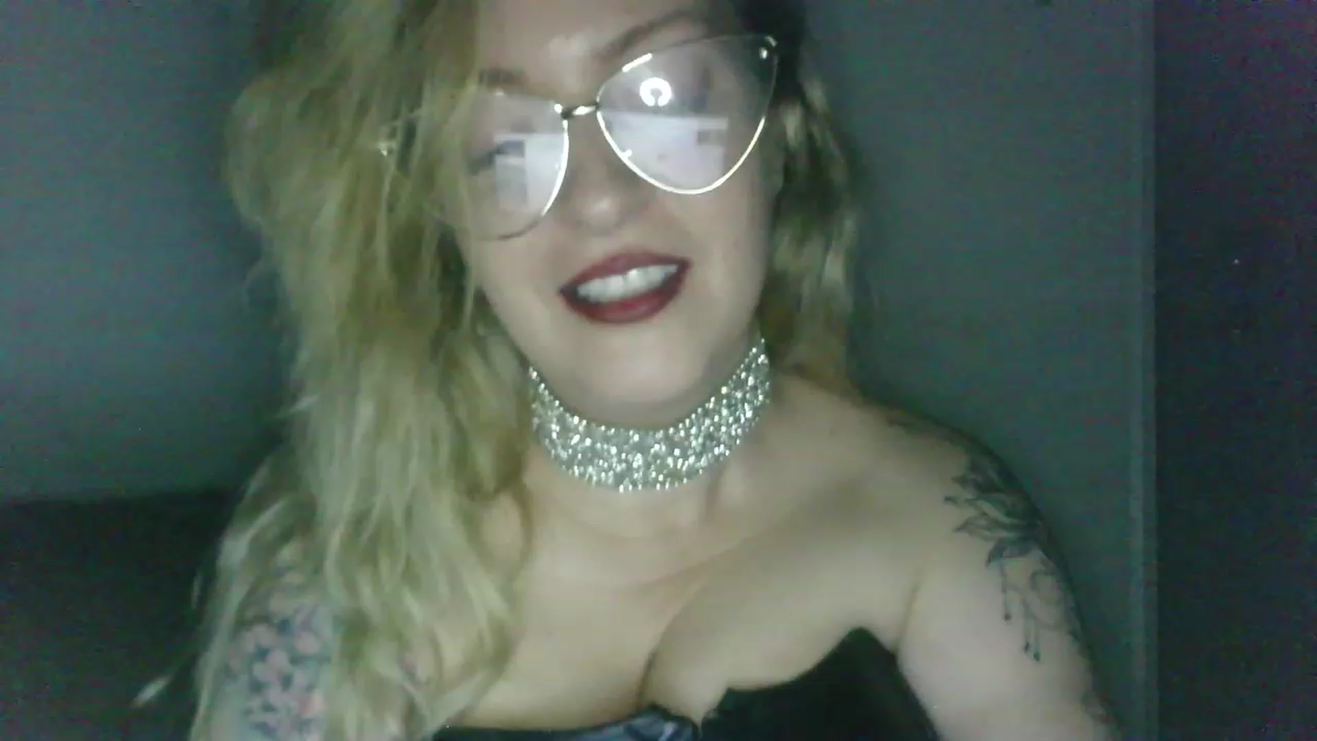 Gallery image thumbnail from ScorpioV's myfreecams stream on, 05/23/2023, 22:24 image 13 of 20