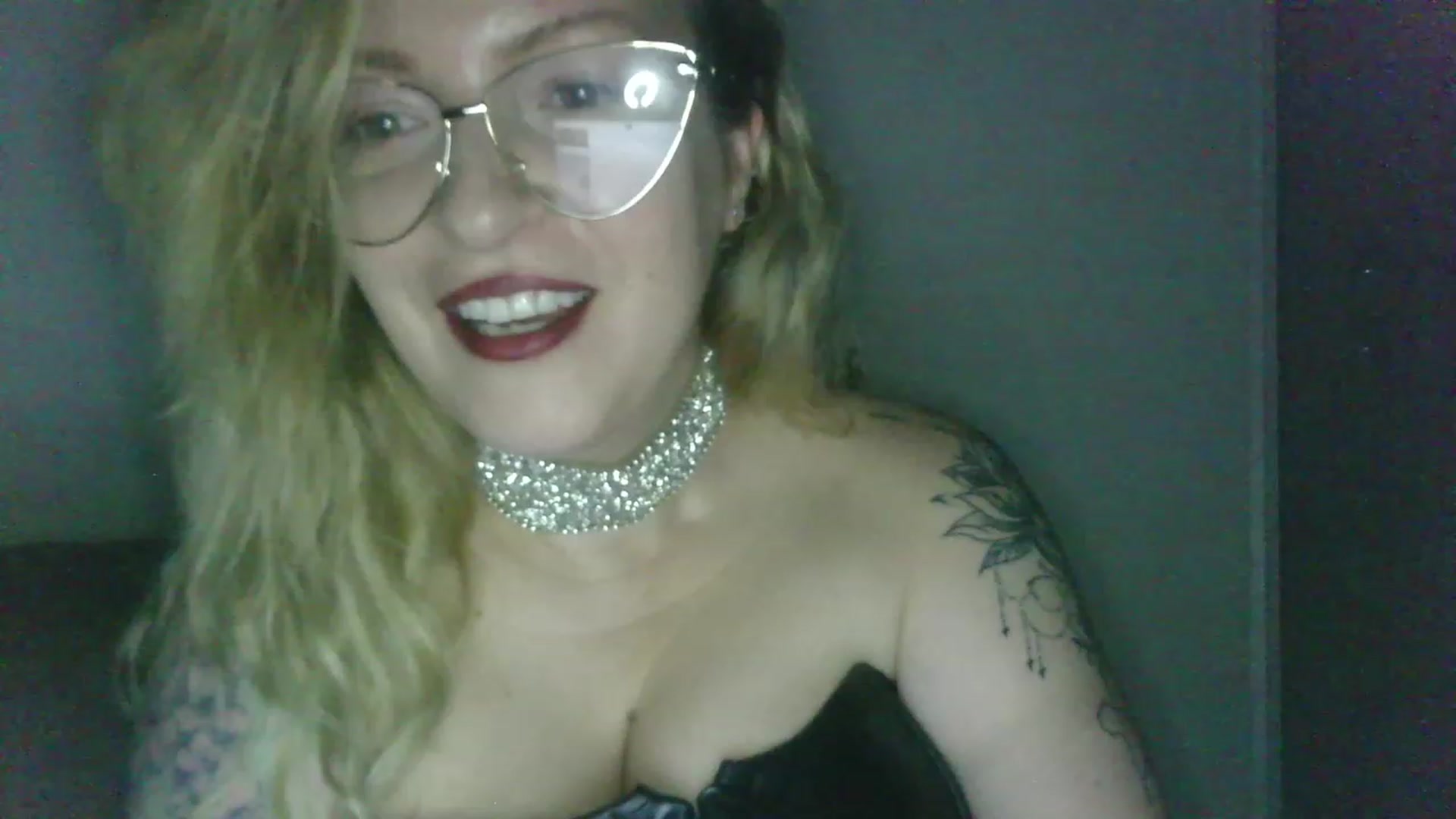 Gallery image thumbnail from ScorpioV's myfreecams stream on, 05/23/2023, 22:24 image 19 of 20