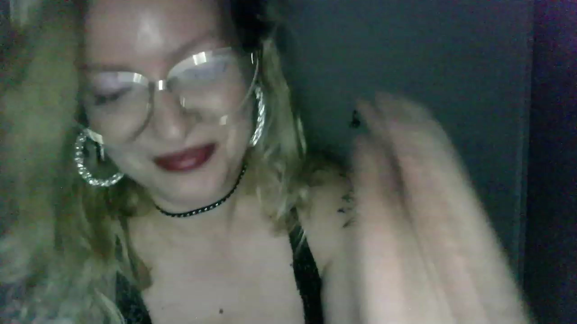 Gallery image thumbnail from ScorpioV's myfreecams stream on, 06/04/2023, 22:45 image 3 of 20