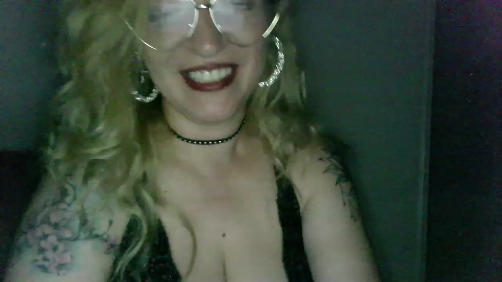 Gallery image thumbnail from ScorpioV's myfreecams stream on, 06/04/2023, 22:45 image 17 of 20