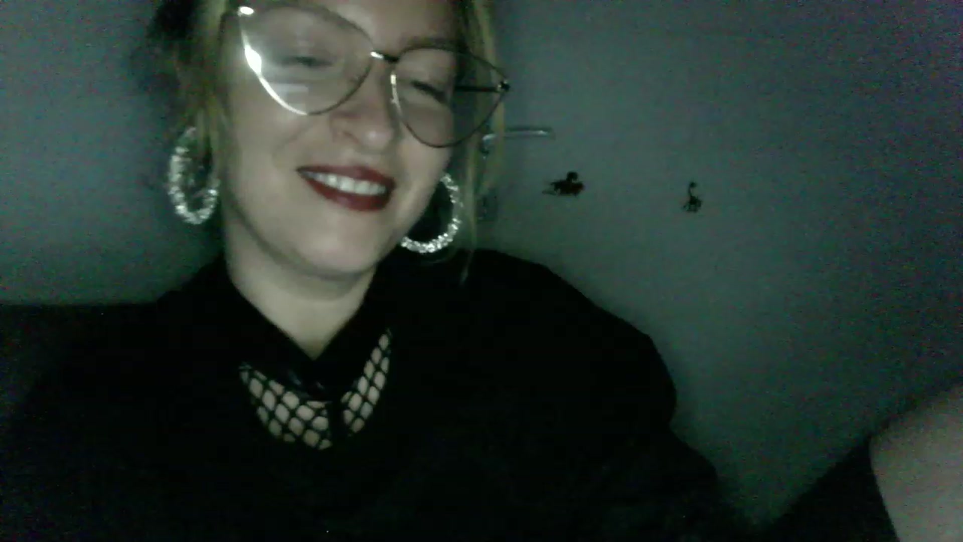 Gallery image thumbnail from ScorpioV's myfreecams stream on, 06/08/2023, 21:55 image 8 of 20
