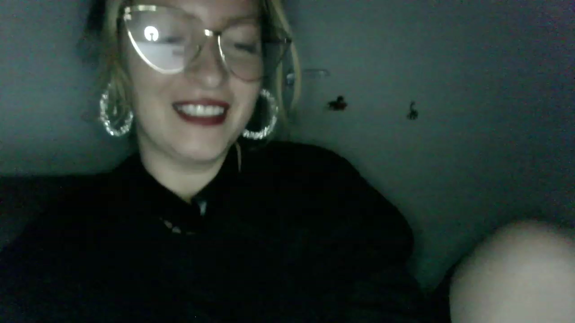 Gallery image thumbnail from ScorpioV's myfreecams stream on, 06/08/2023, 21:55 image 1 of 20