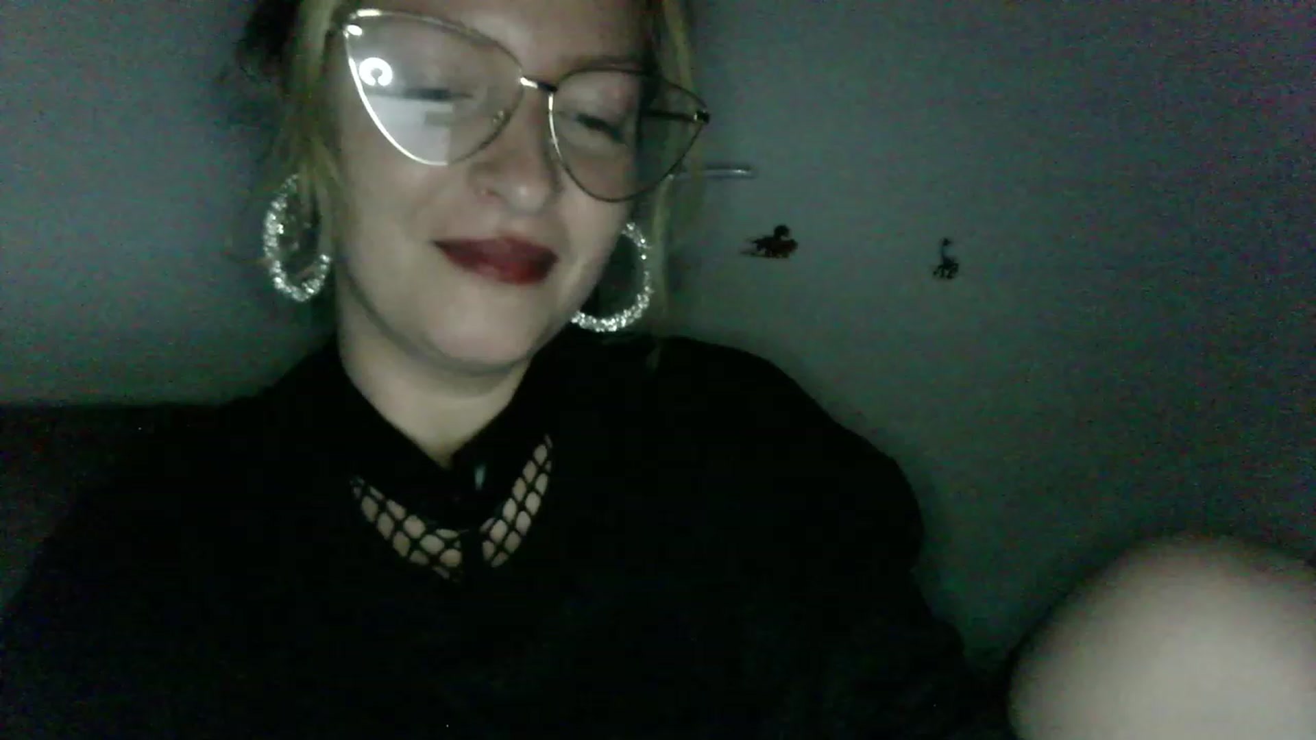 Gallery image thumbnail from ScorpioV's myfreecams stream on, 06/08/2023, 21:55 image 5 of 20