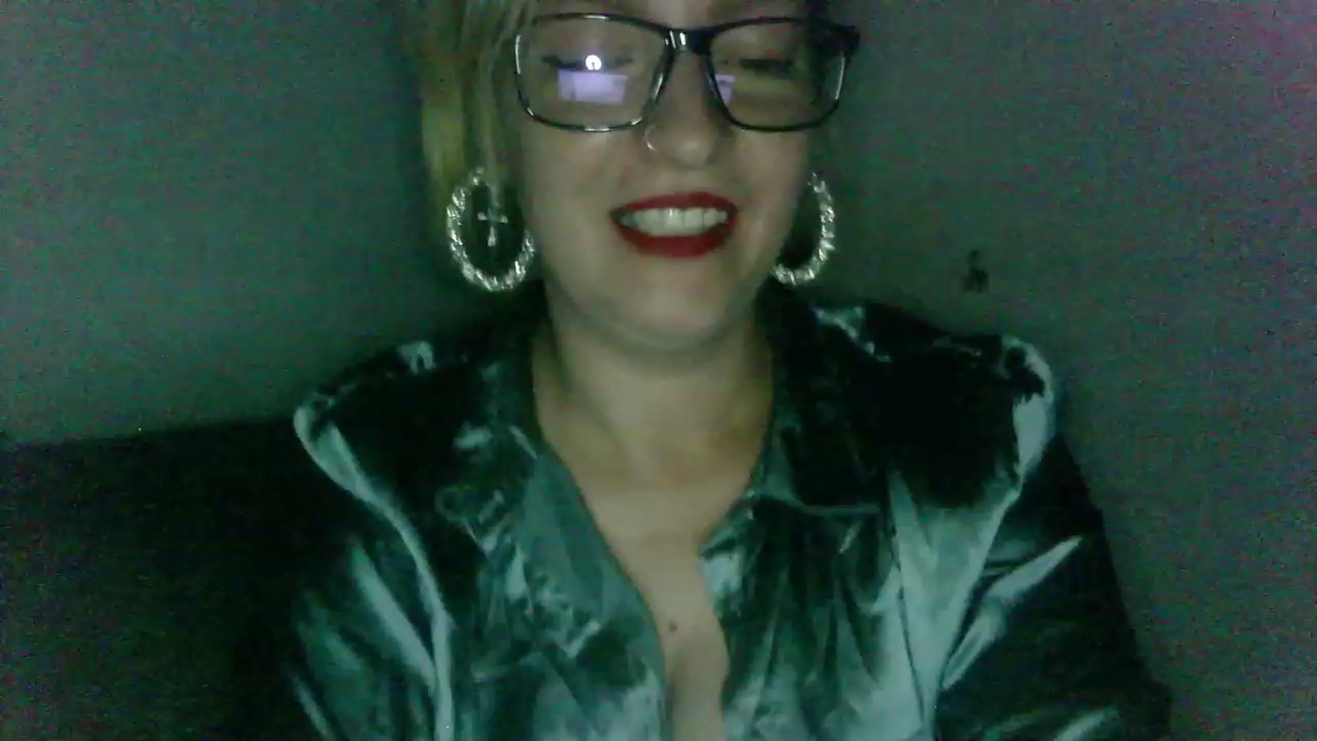 Gallery image thumbnail from ScorpioV's myfreecams stream on, 07/24/2023, 23:45 image 4 of 20