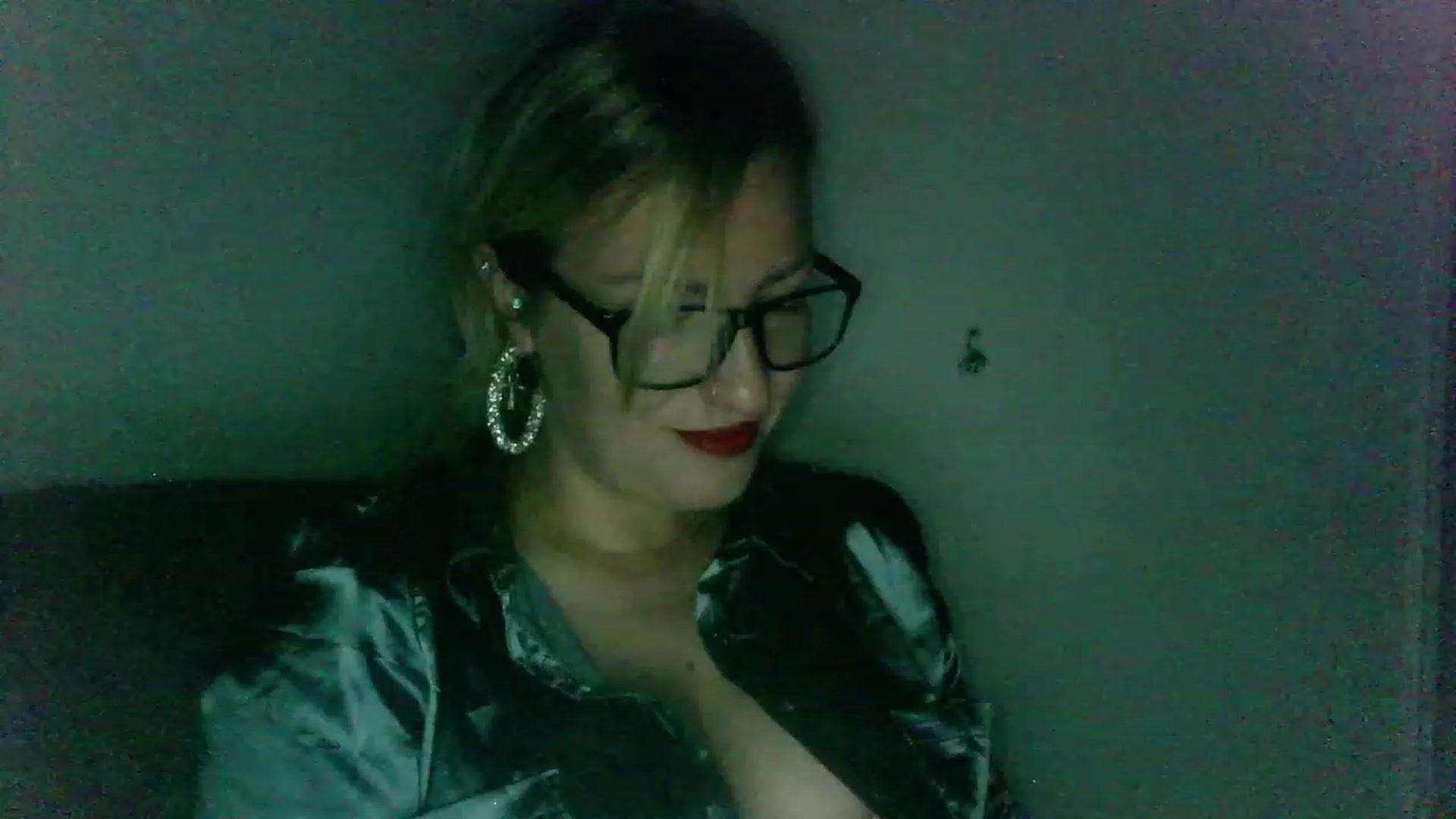 Gallery image thumbnail from ScorpioV's myfreecams stream on, 07/24/2023, 23:45 image 15 of 20