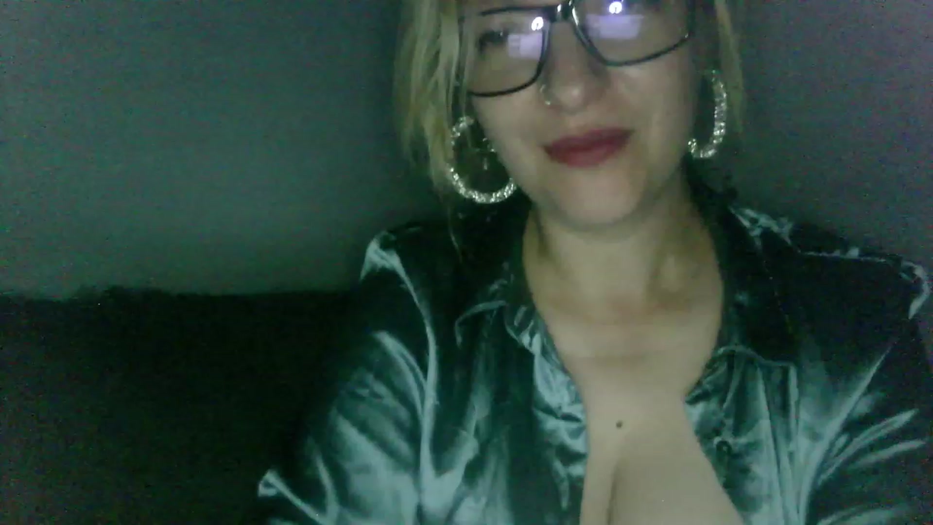 Gallery image thumbnail from ScorpioV's myfreecams stream on, 07/29/2023, 23:56 image 14 of 20