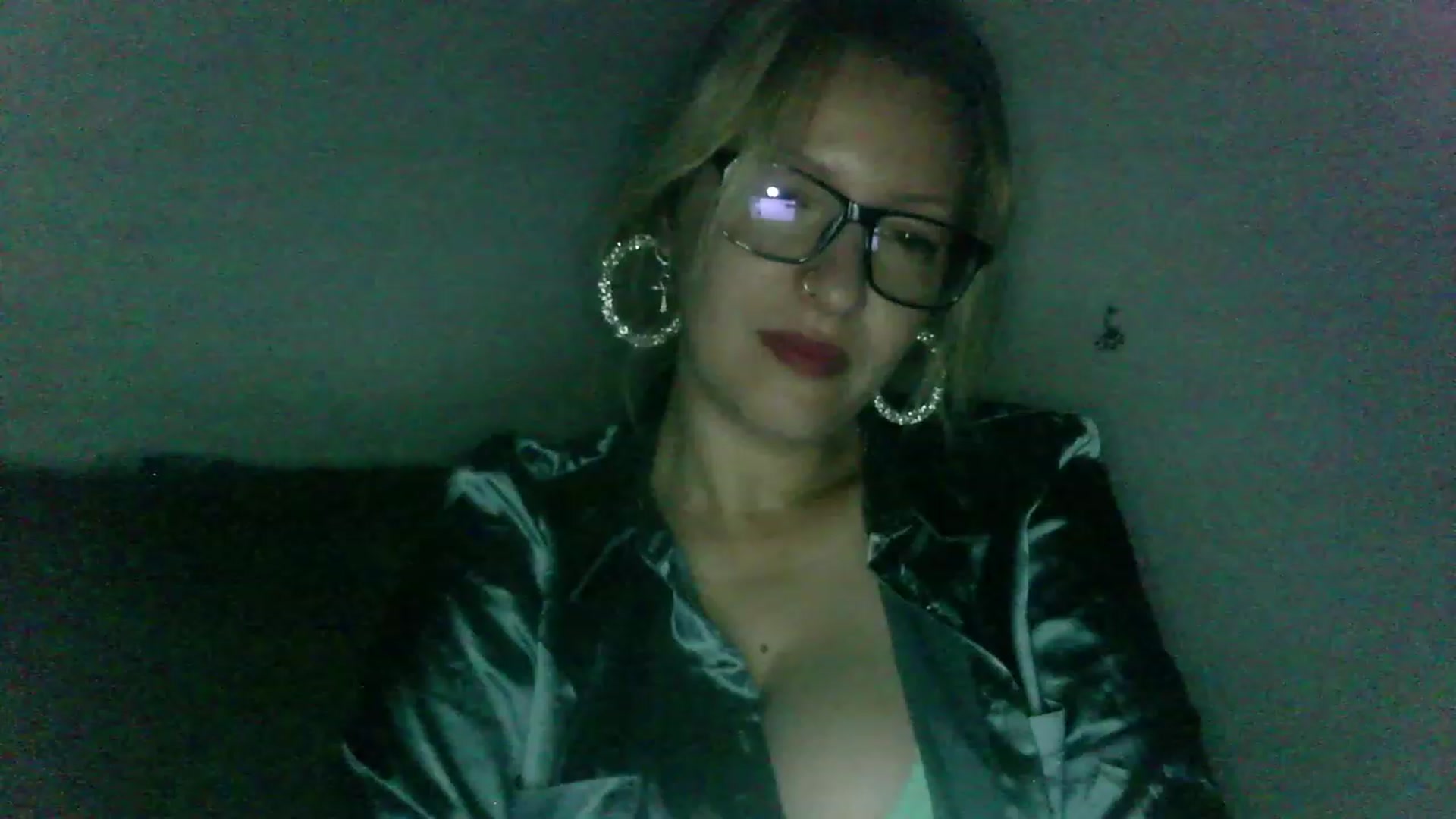 Gallery image thumbnail from ScorpioV's myfreecams stream on, 07/29/2023, 23:56 image 6 of 20