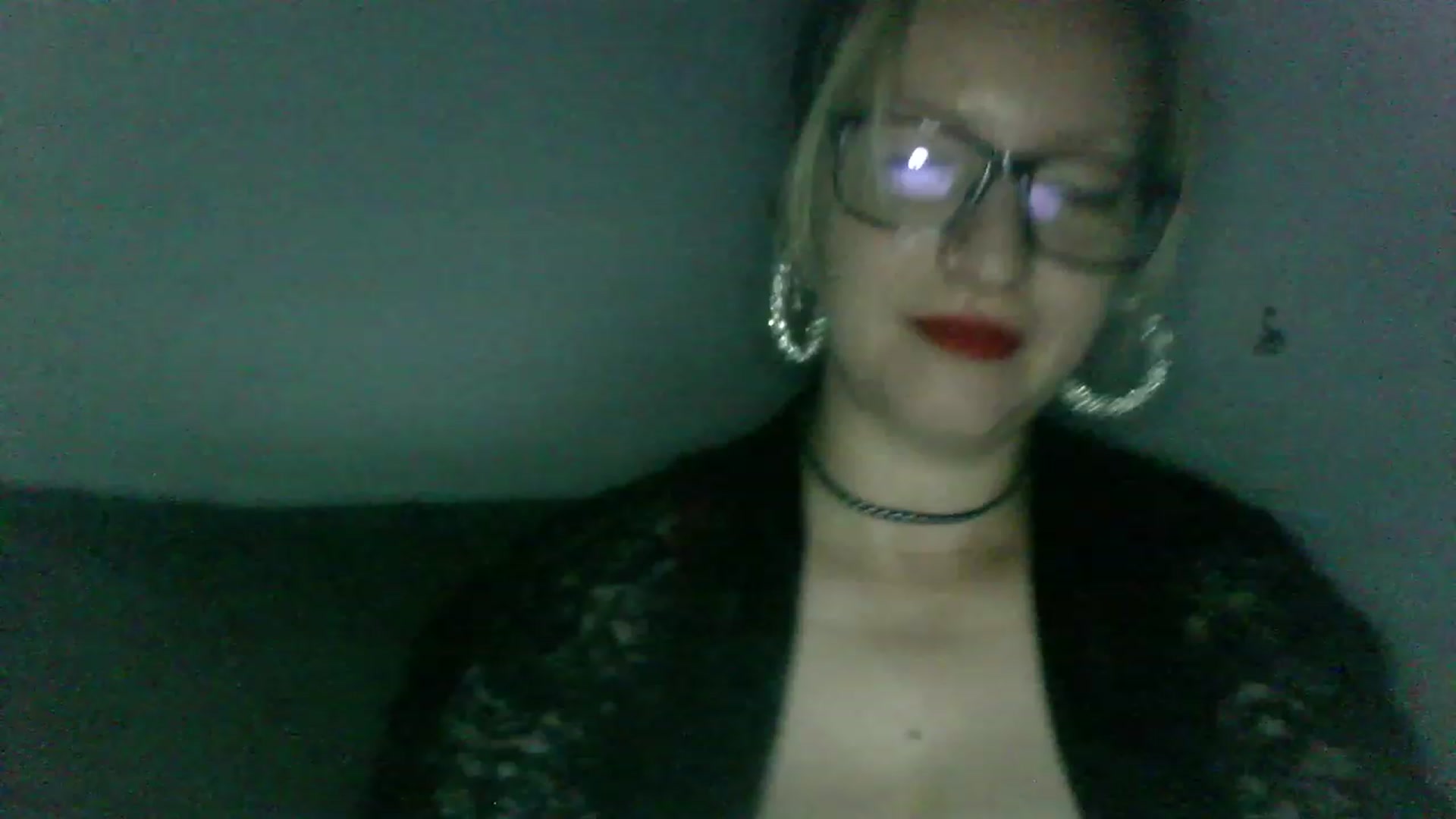 Gallery image thumbnail from ScorpioV's myfreecams stream on, 07/31/2023, 23:59 image 12 of 20
