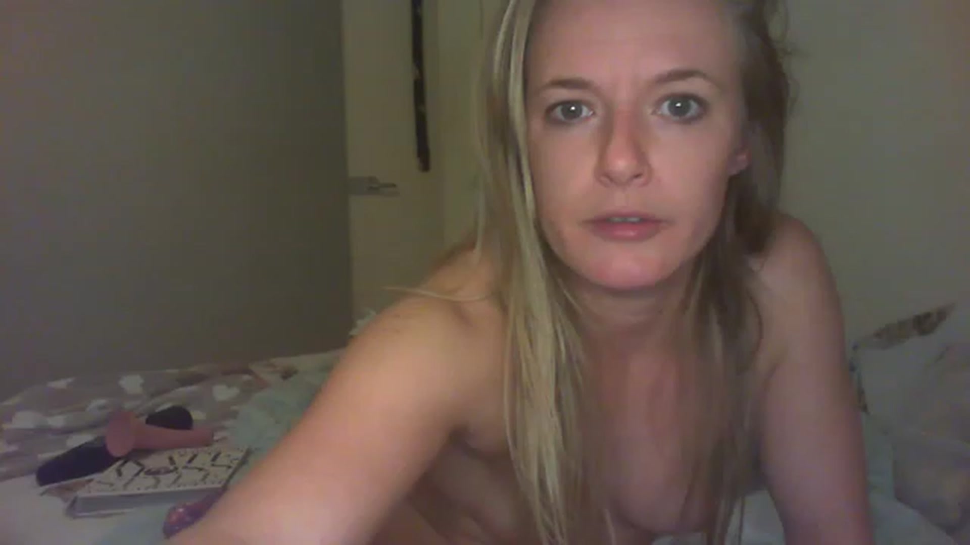 Gallery image thumbnail from Scottish_Tina's myfreecams stream on, 12/04/2022, 16:51 image 6 of 20