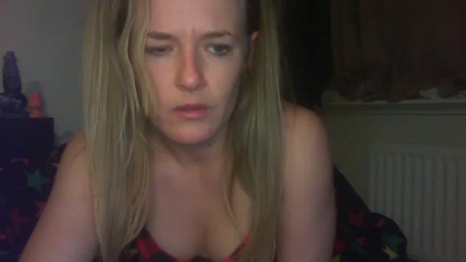 Gallery image thumbnail from Scottish_Tina's myfreecams stream on, 12/04/2022, 21:41 image 20 of 20