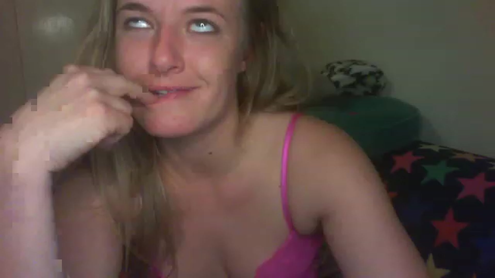 Gallery image thumbnail from Scottish_Tina's myfreecams stream on, 12/28/2022, 20:30 image 1 of 20