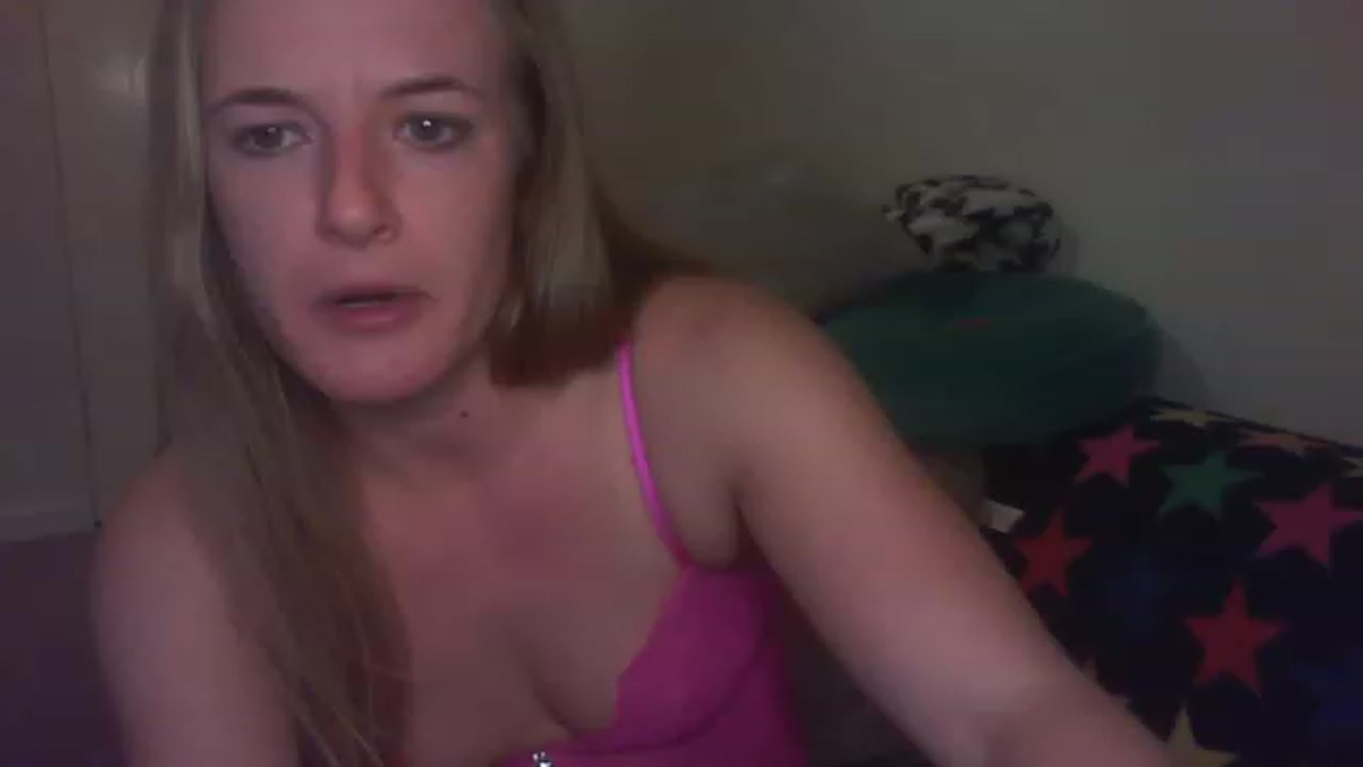 Gallery image thumbnail from Scottish_Tina's myfreecams stream on, 12/28/2022, 20:30 image 12 of 20