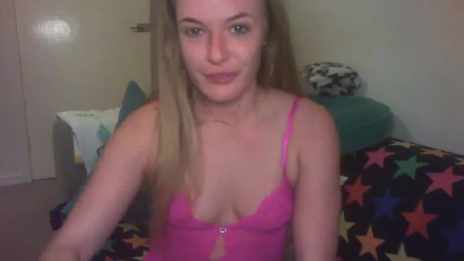 Gallery image thumbnail from Scottish_Tina's myfreecams stream on, 12/28/2022, 20:30 image 5 of 20