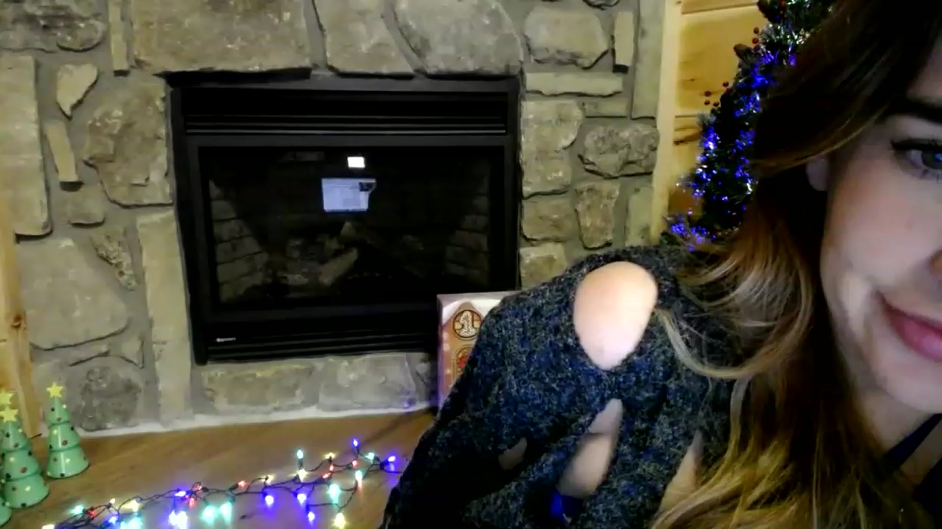 Gallery image thumbnail from Scout's myfreecams stream on, 12/04/2022, 06:47 image 4 of 20