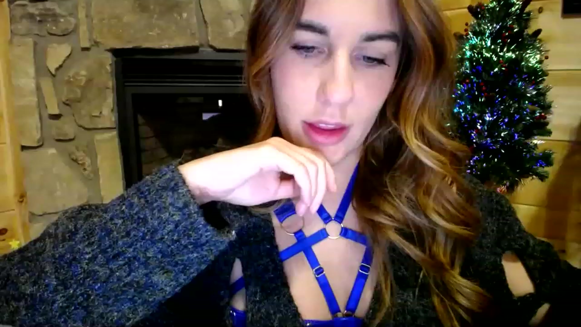 Gallery image thumbnail from Scout's myfreecams stream on, 12/04/2022, 06:47 image 3 of 20