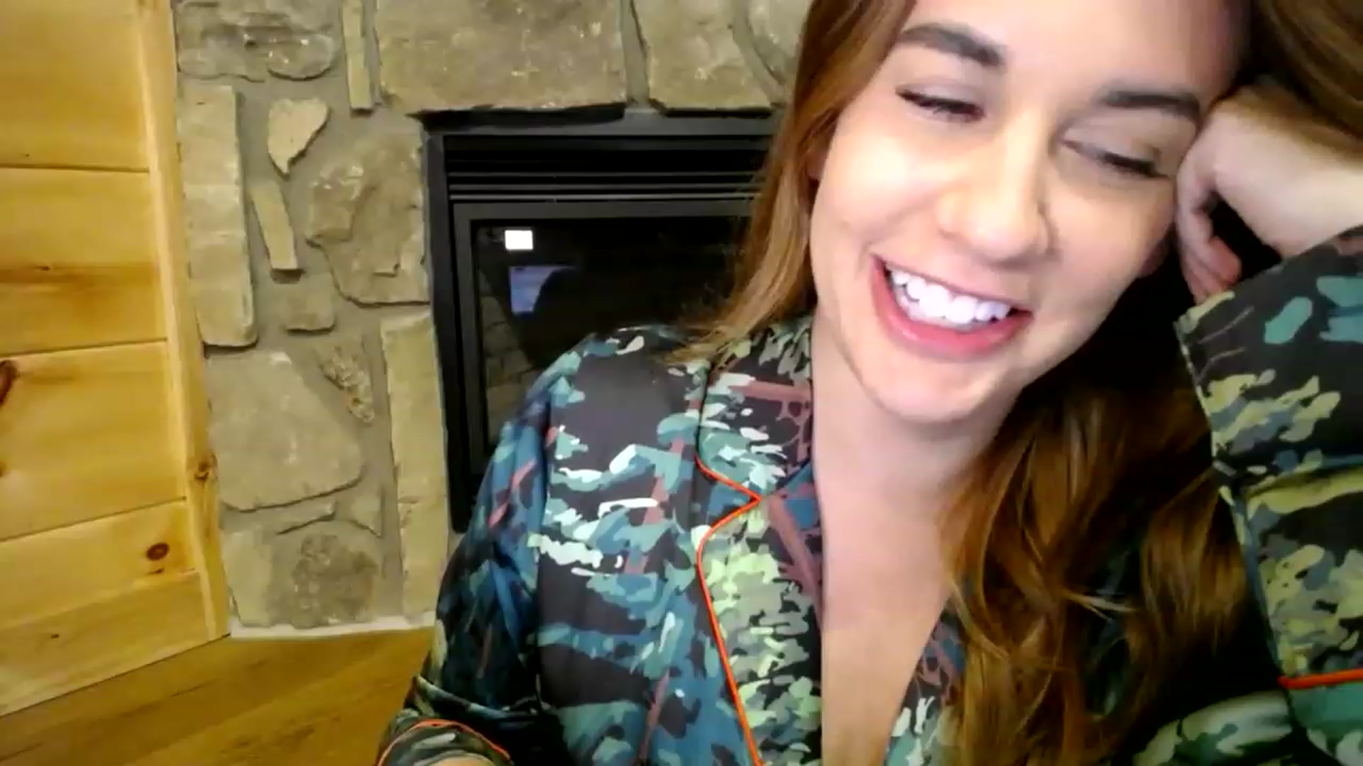 Gallery image thumbnail from Scout's myfreecams stream on, 12/08/2022, 06:04 image 1 of 20