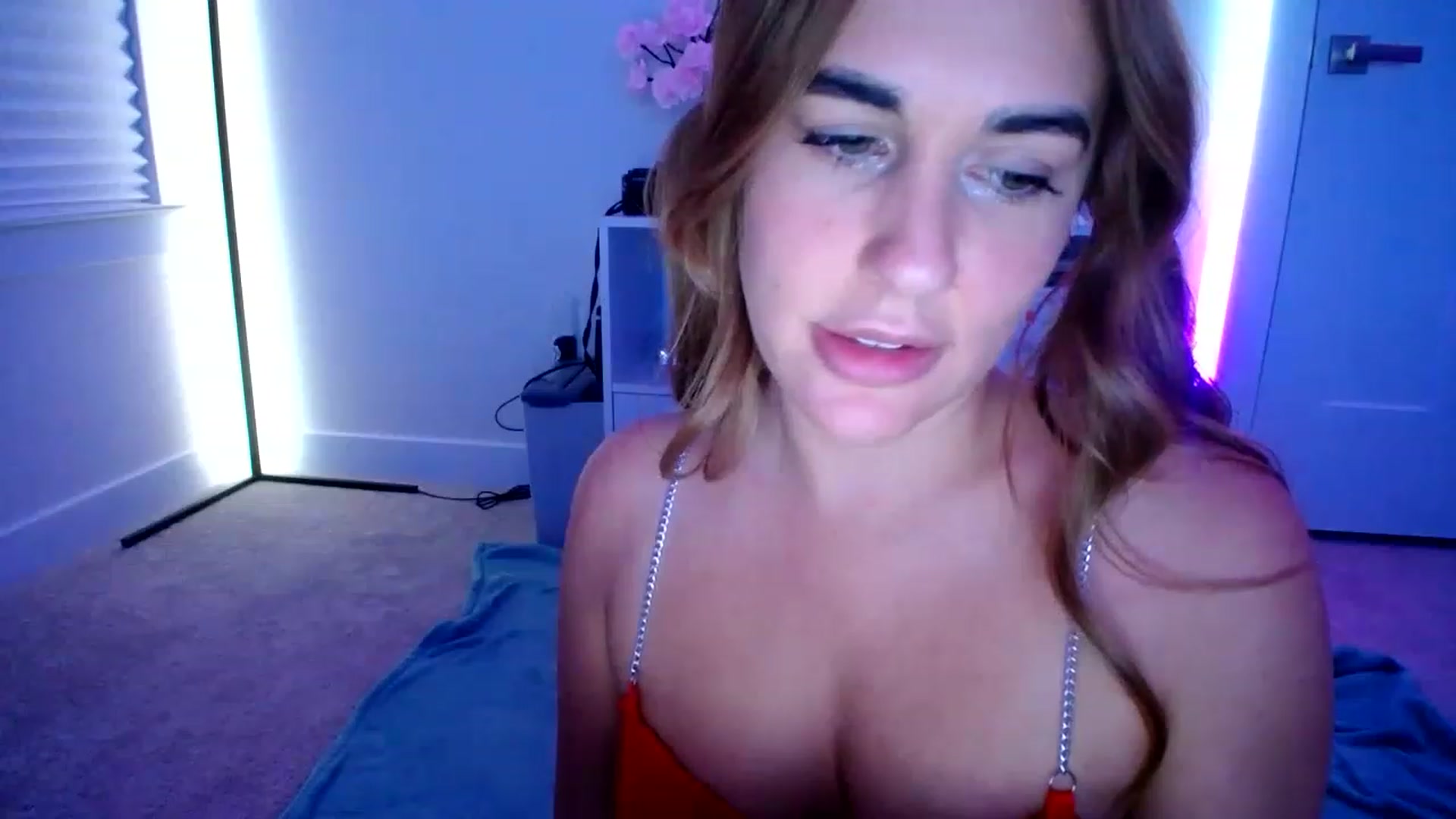 Gallery image thumbnail from Scout's myfreecams stream on, 12/11/2022, 06:40 image 14 of 20