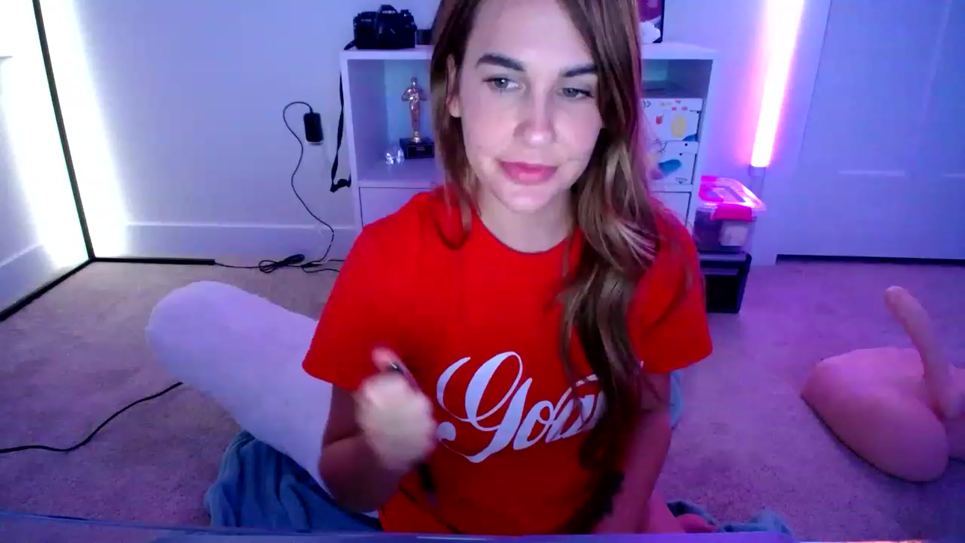 Gallery image thumbnail from Scout's myfreecams stream on, 01/03/2023, 05:05 image 16 of 20