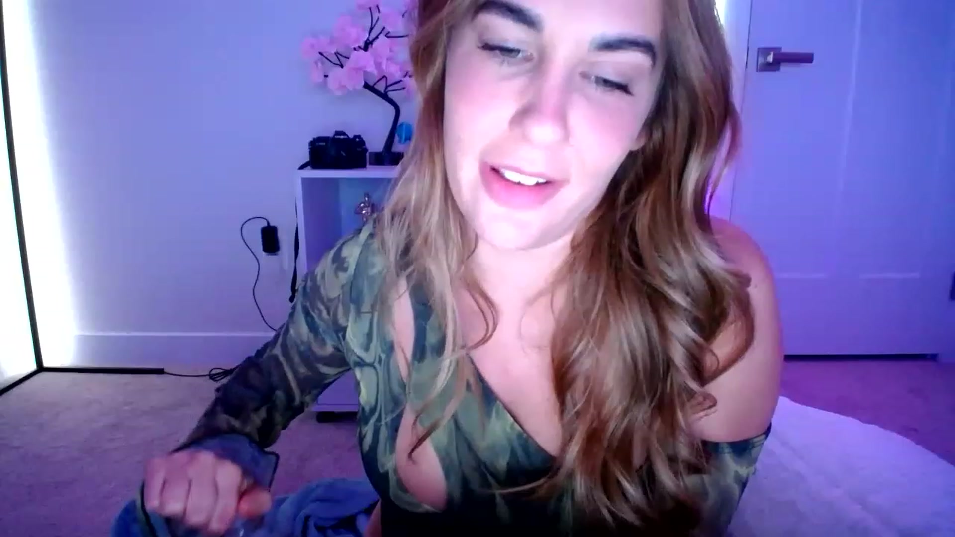 Gallery image thumbnail from Scout's myfreecams stream on, 01/09/2023, 05:53 image 7 of 20
