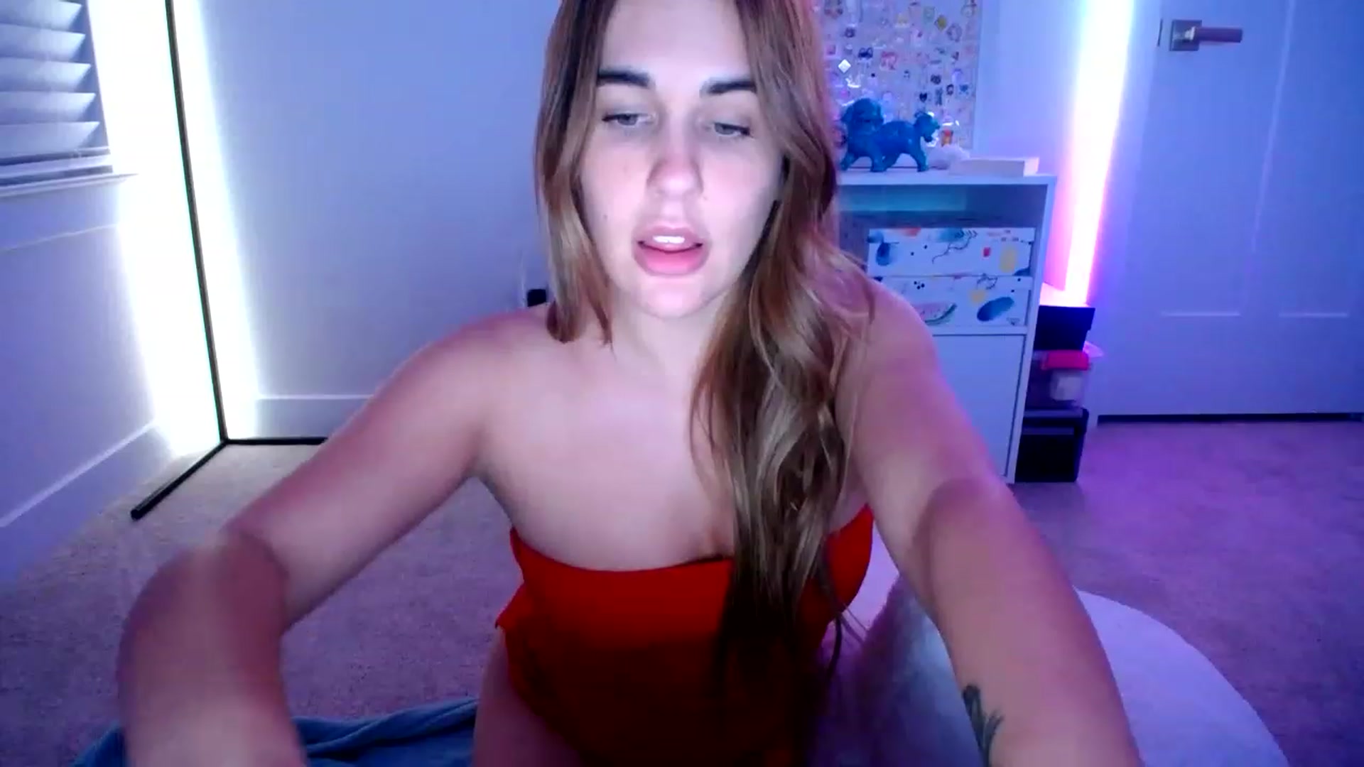 Gallery image thumbnail from Scout's myfreecams stream on, 02/02/2023, 07:07 image 6 of 20
