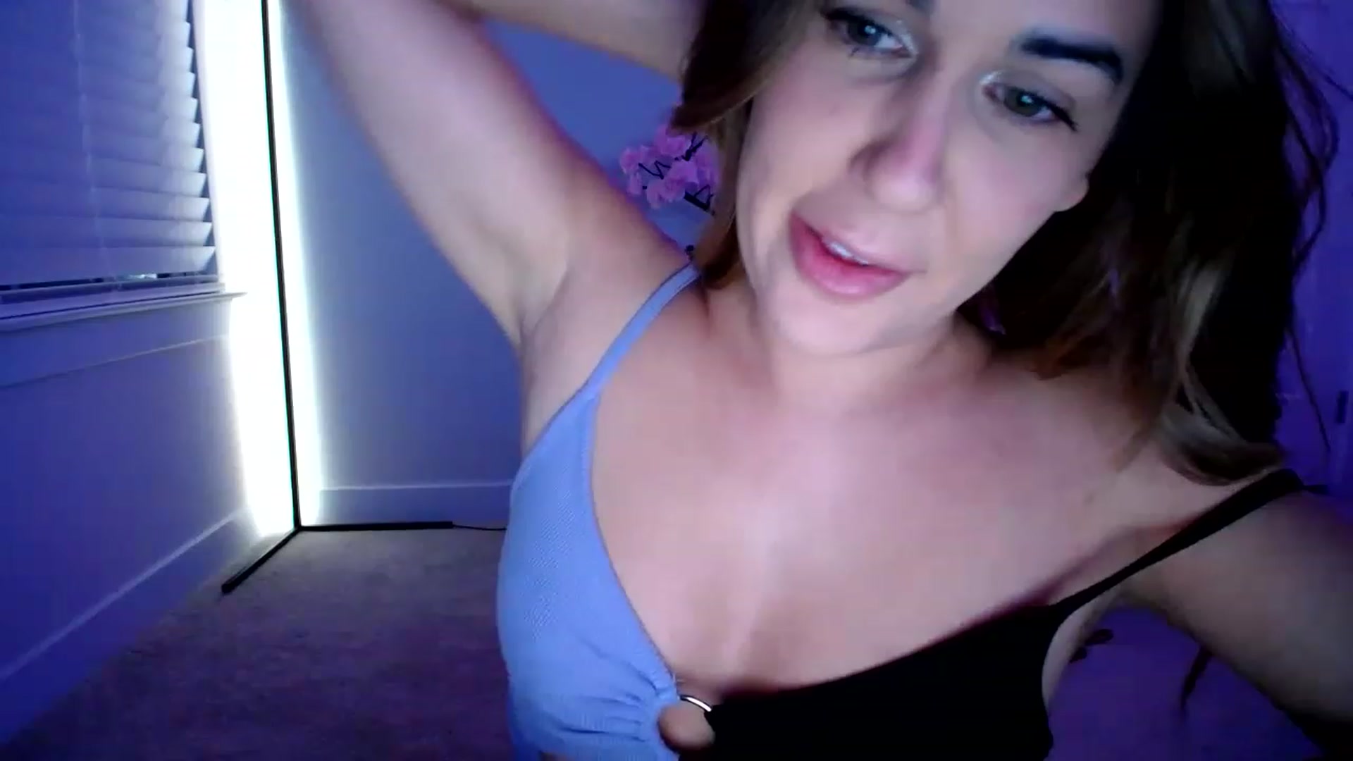 Gallery image thumbnail from Scout's myfreecams stream on, 02/11/2023, 05:15 image 2 of 20