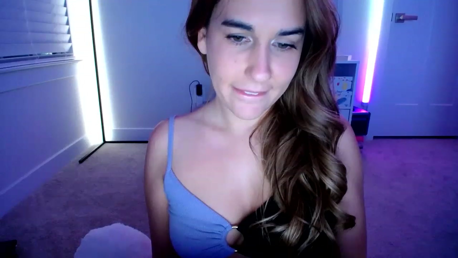 Gallery image thumbnail from Scout's myfreecams stream on, 02/11/2023, 06:39 image 13 of 20