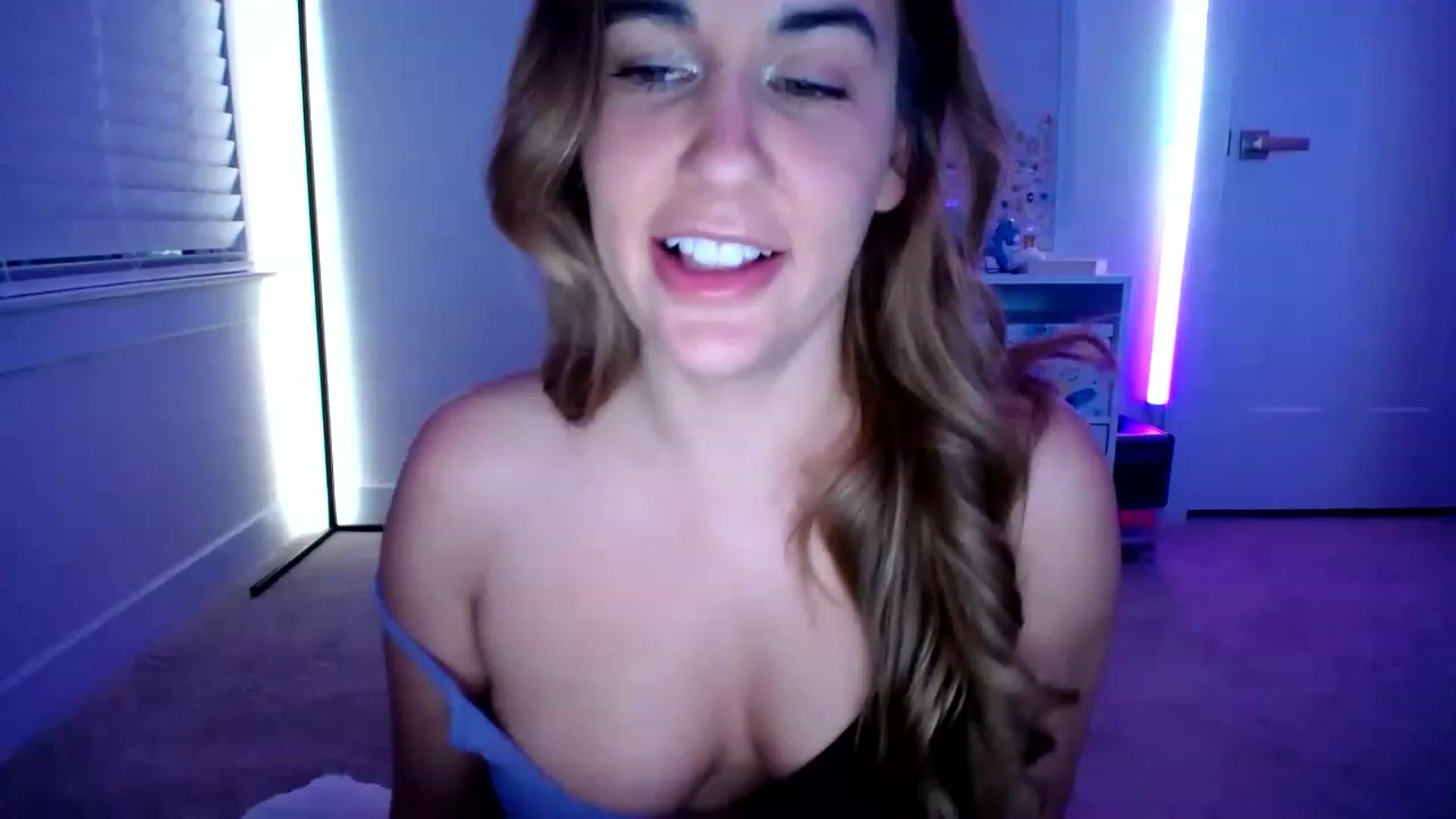 Gallery image thumbnail from Scout's myfreecams stream on, 02/11/2023, 06:39 image 10 of 20