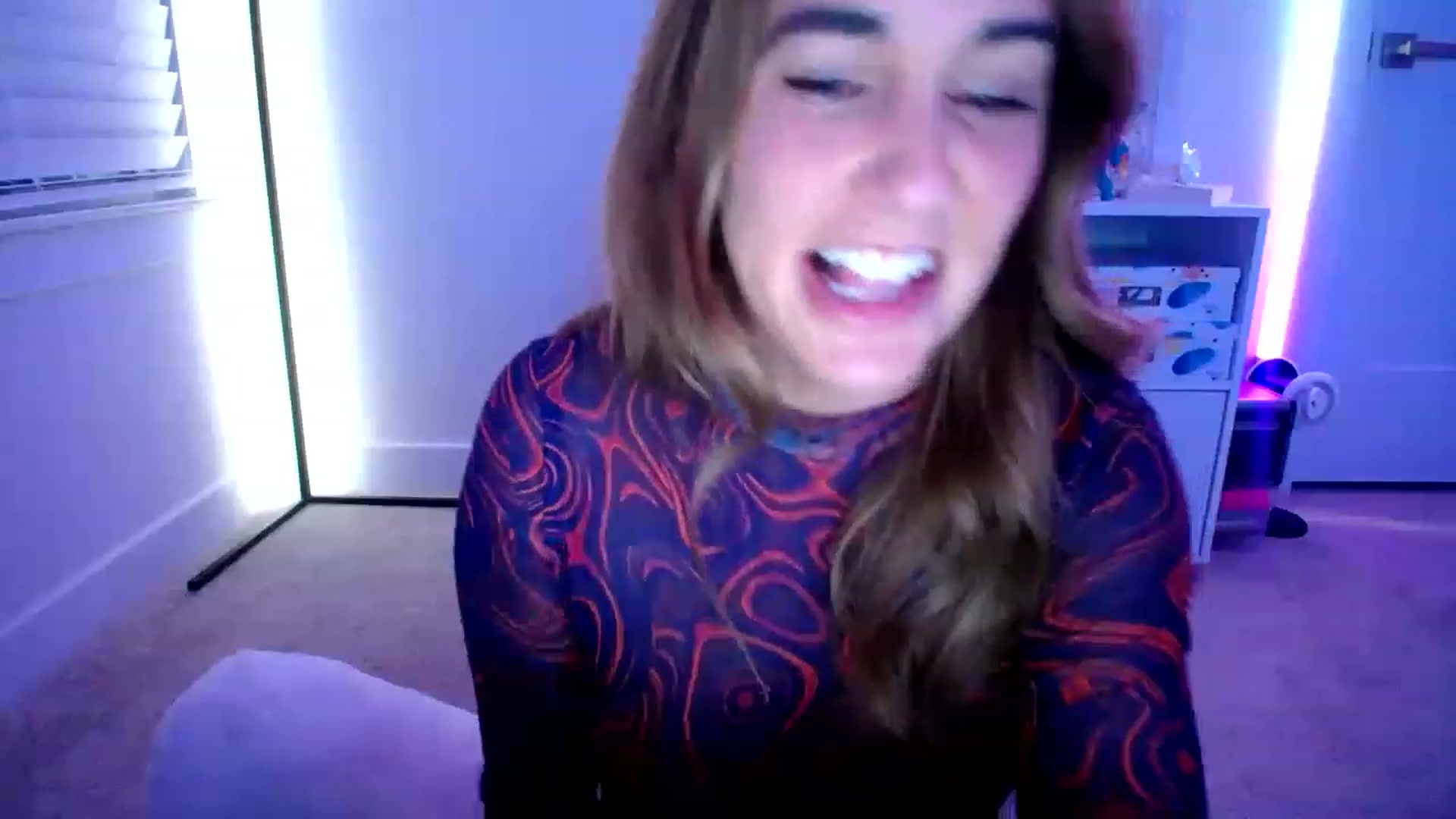 Gallery image thumbnail from Scout's myfreecams stream on, 04/05/2023, 05:33 image 3 of 20