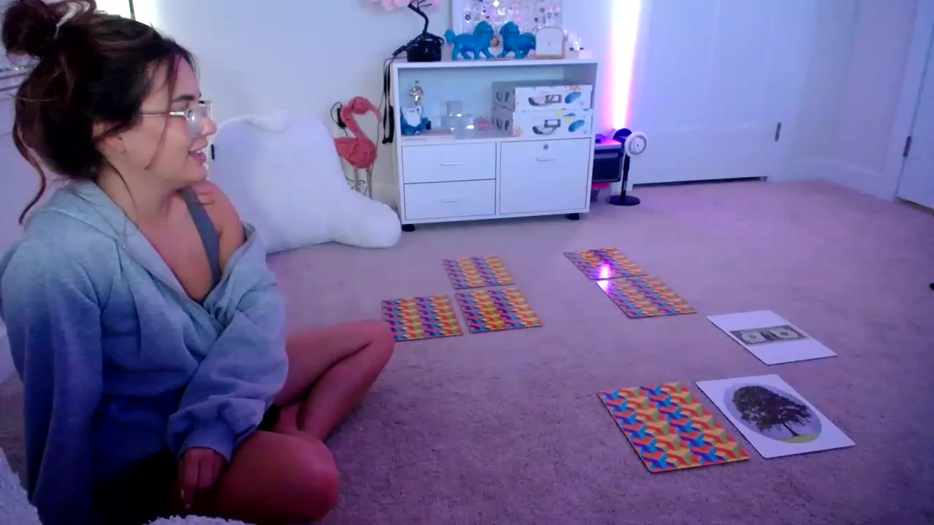 Gallery image thumbnail from Scout's myfreecams stream on, 05/21/2023, 05:42 image 14 of 20