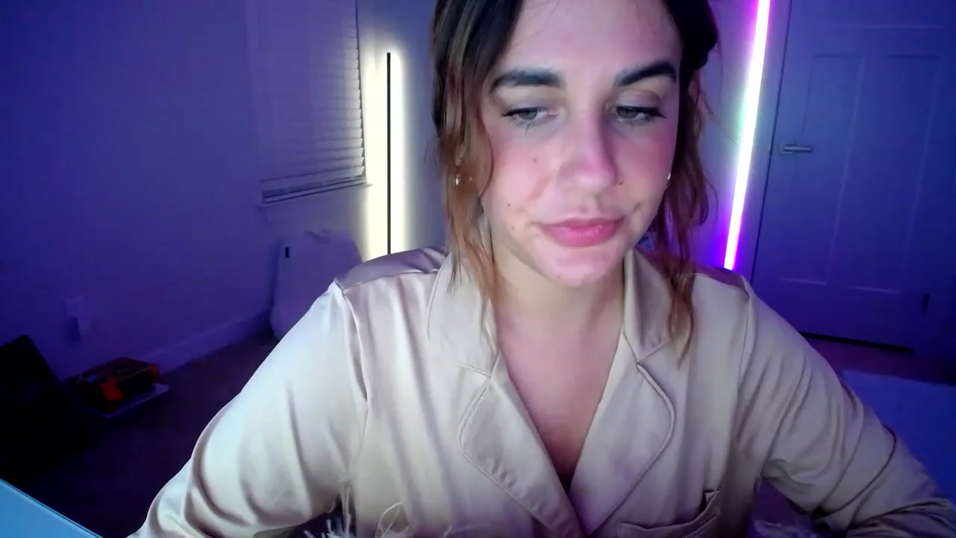 Gallery image thumbnail from Scout's myfreecams stream on, 06/06/2023, 04:57 image 20 of 20